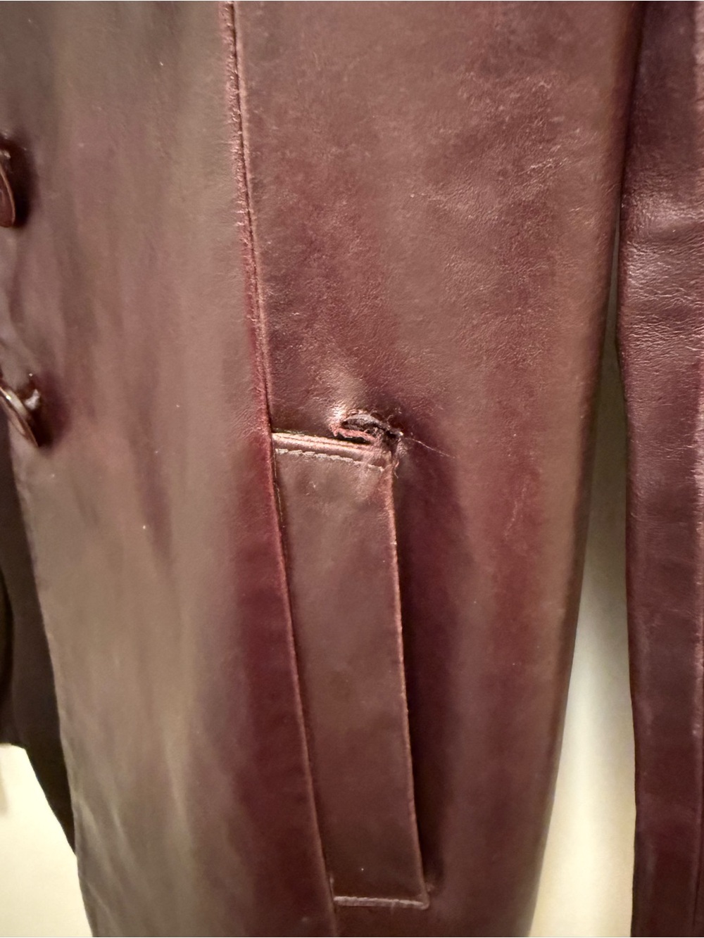 Vintage bebe Burgundy Leather Button Jacket - Picture 4 of 7